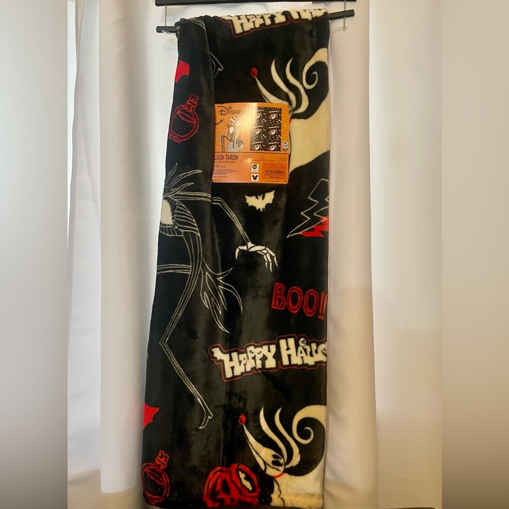 Nightmare Before Christmas Halloween Plush Throw
